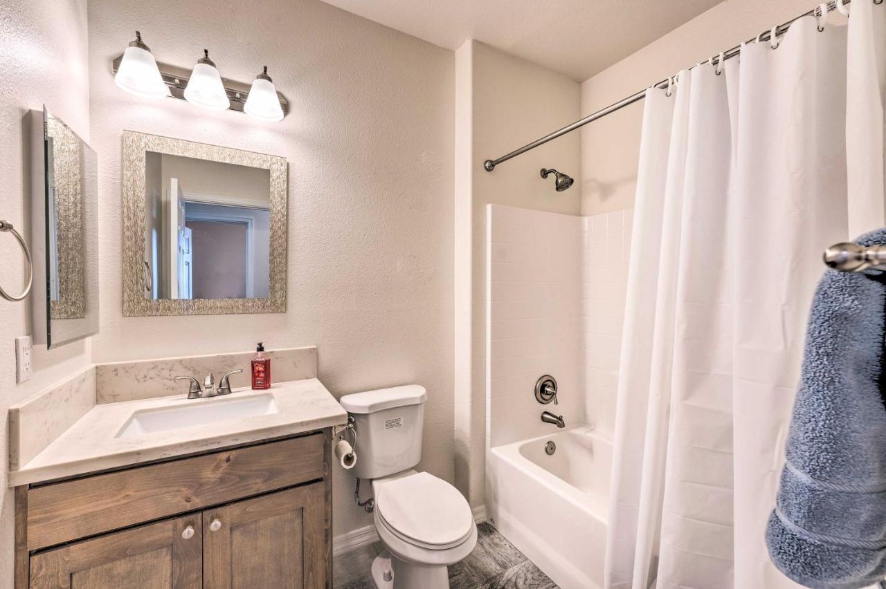 בולהד סיטי Pet-Friendly Retreat - 1 Block To Colorado River! מראה חיצוני תמונה